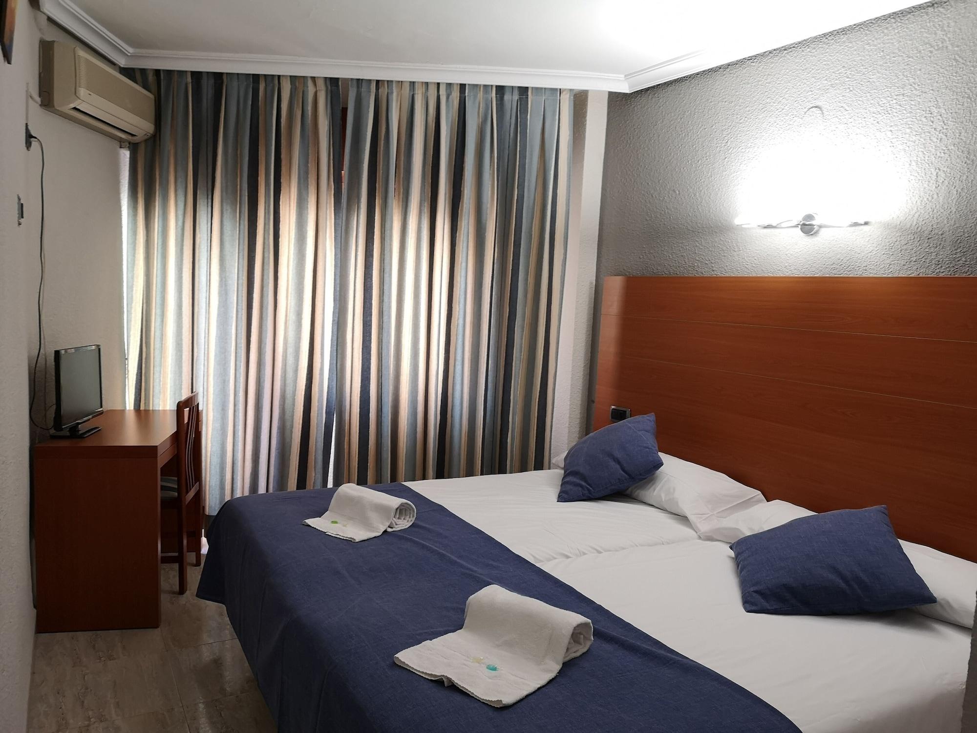 Hotel Restaurante Felipe II (Adults Only) Айна Экстерьер фото