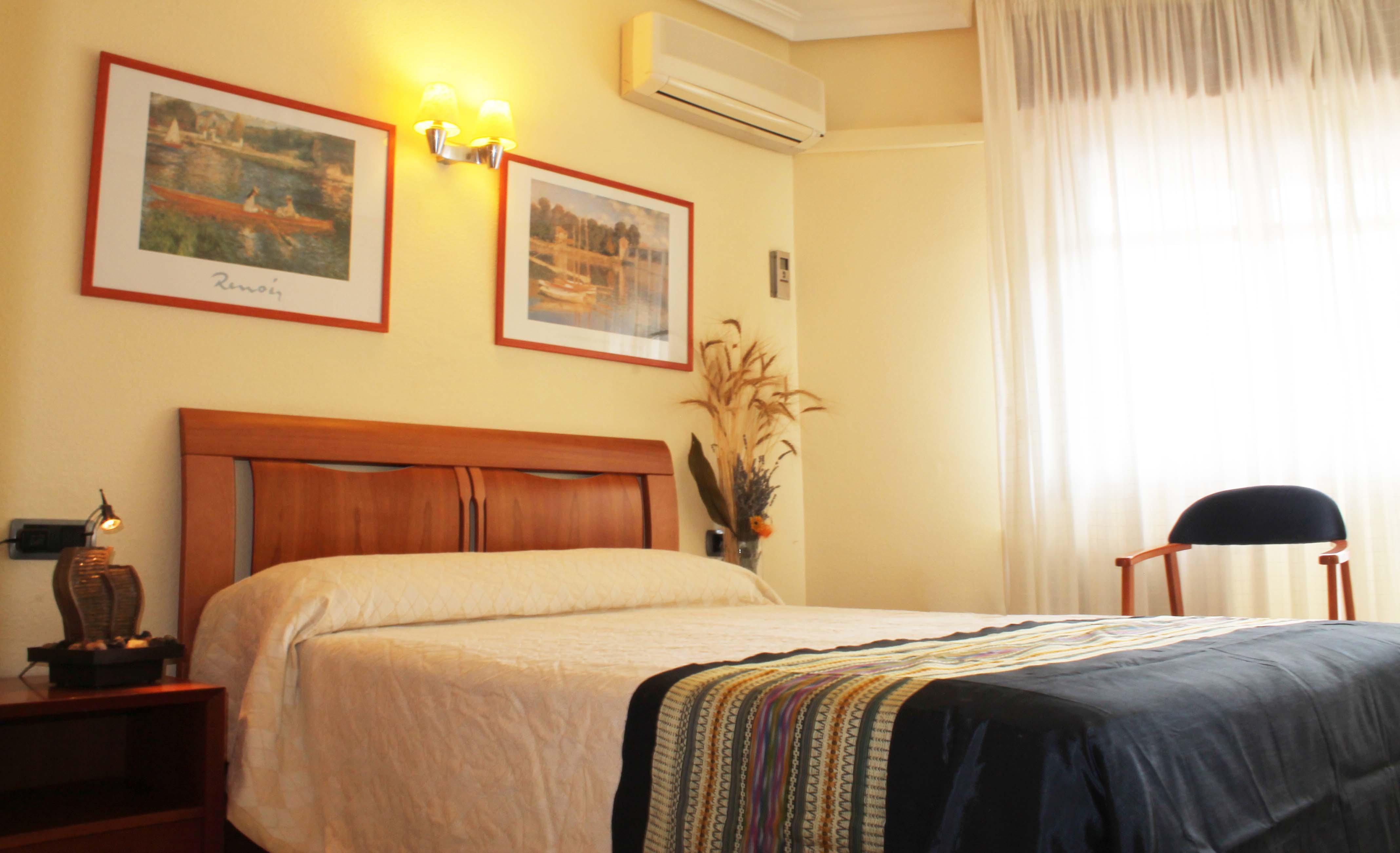 Hotel Restaurante Felipe II (Adults Only) Айна Экстерьер фото