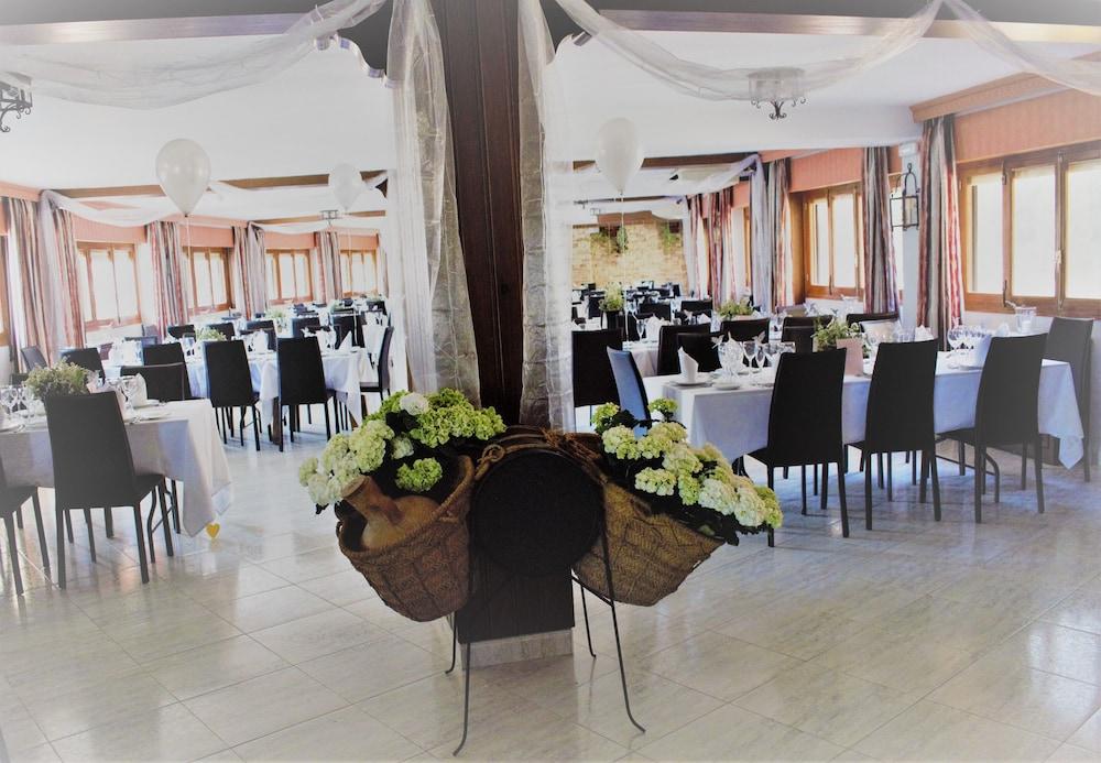 Hotel Restaurante Felipe II (Adults Only) Айна Экстерьер фото