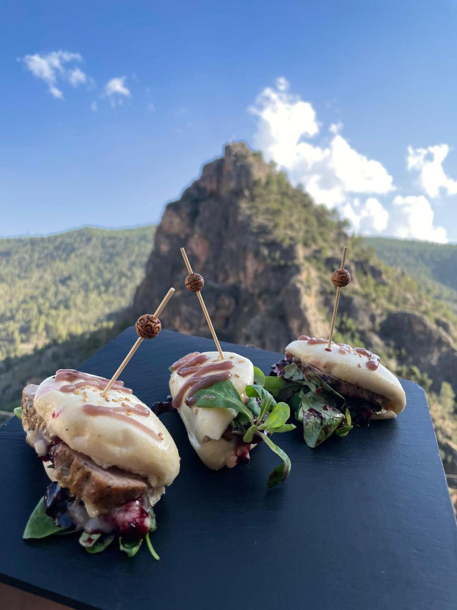 Hotel Restaurante Felipe II (Adults Only) Айна Экстерьер фото