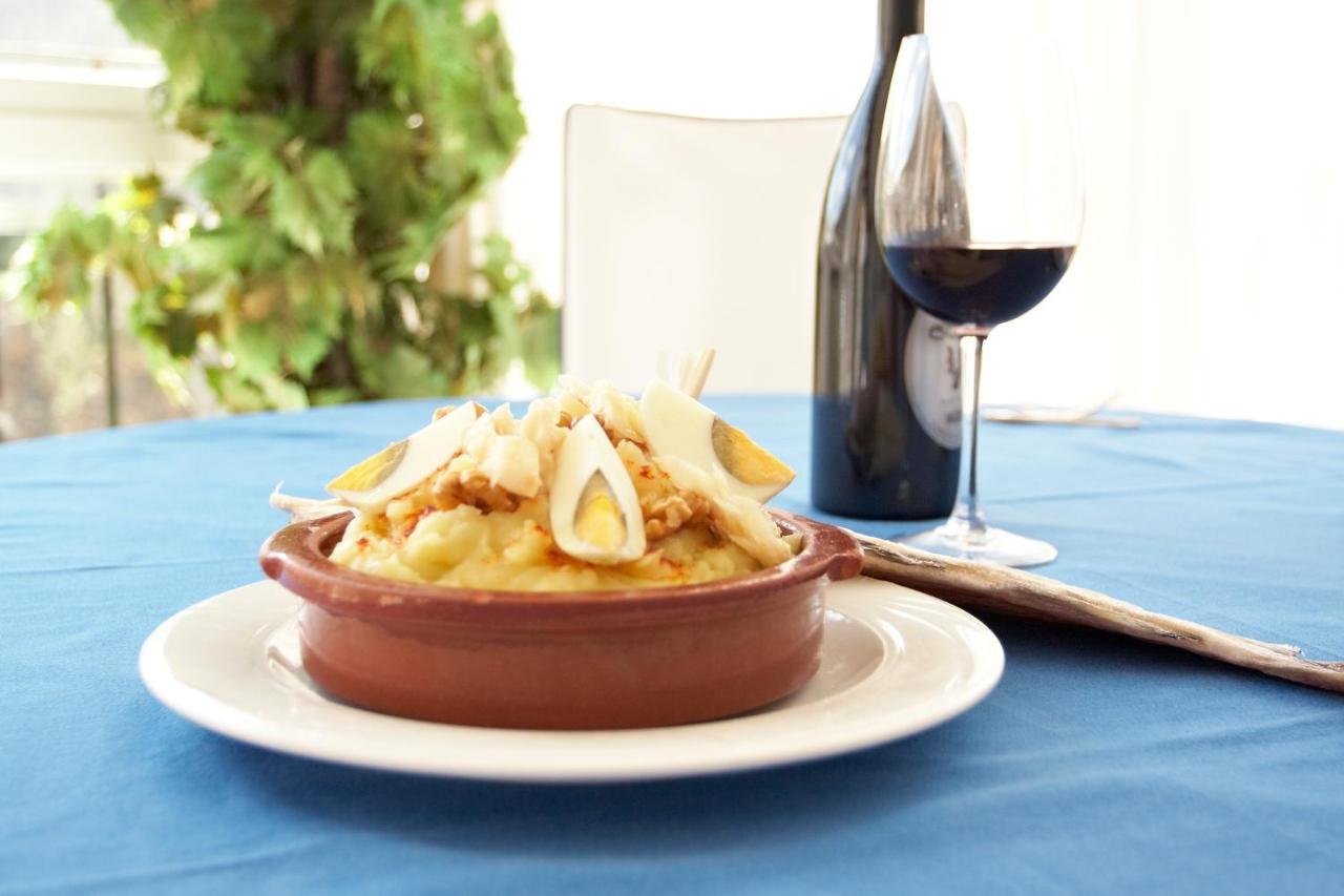 Hotel Restaurante Felipe II (Adults Only) Айна Экстерьер фото